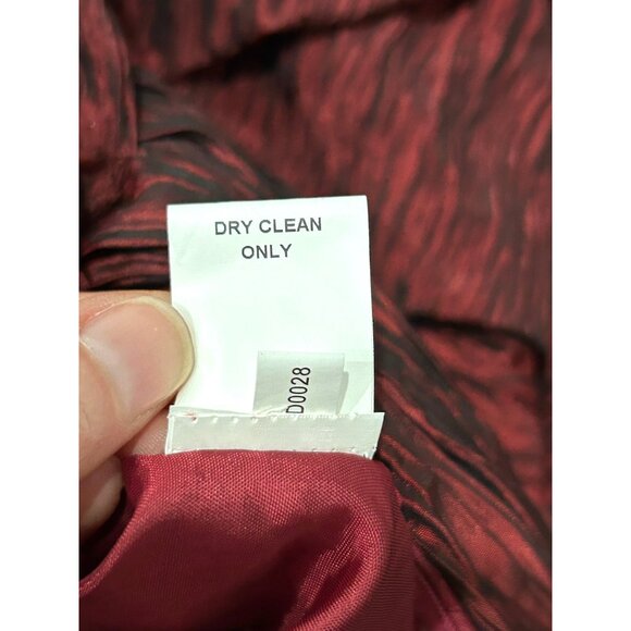 Phoebe Couture NWT Strapless Textured Burgundy Gown Shawl Whimsigoth SZ 12 - Picture 10 of 11